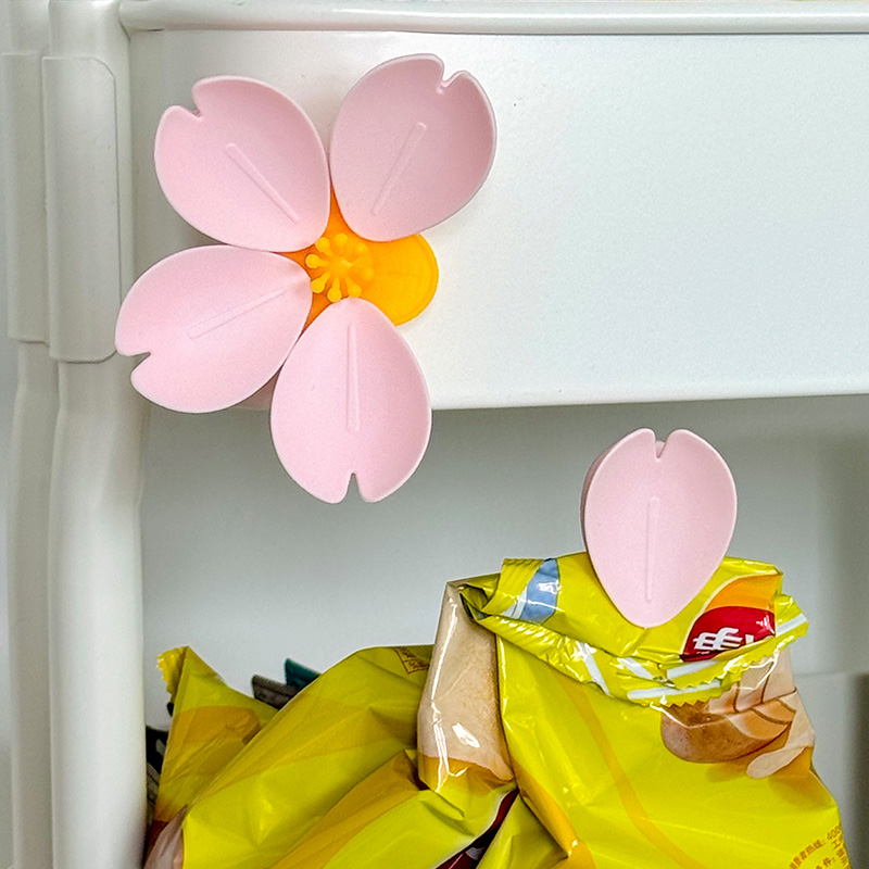 Food Storage Plants - サクラ磁気クリップ クリエイティブキッチンガジェット 多機能スナックシーラー 食品保存 ユニークな花びら型クリップ 可愛い家庭用冷蔵庫用クリップ